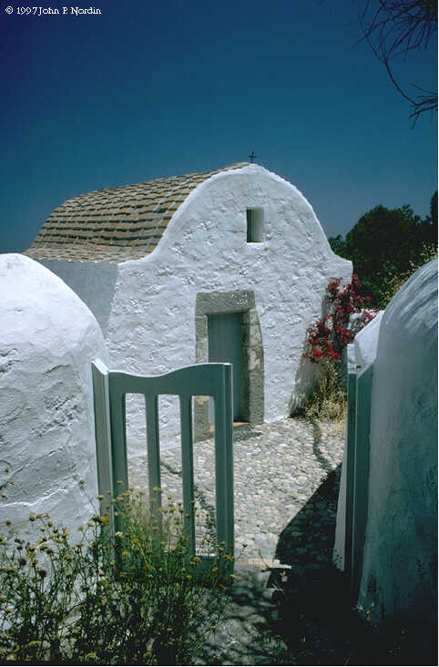 [ G1037c.jpg - 59K - Chapel ]